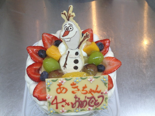 川崎市宮前区のケーキ 洋菓子 焼菓子 デコレーションケーキ 誕生日ケーキ バースデーケーキ キャラクターケーキは 洋菓子店 なんぺいの木